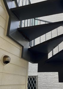 東京都,調布市,アパート階段,鉄部塗装