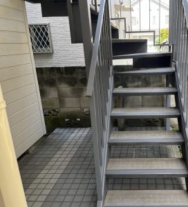 東京都,調布市,アパート階段,鉄部塗装